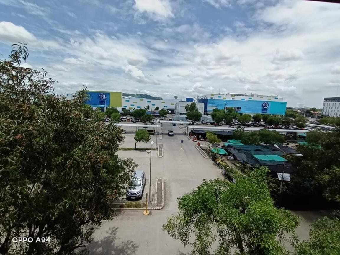 Alles One Oasis Condo Davao Near Sm Mall With Wifi Exterior foto